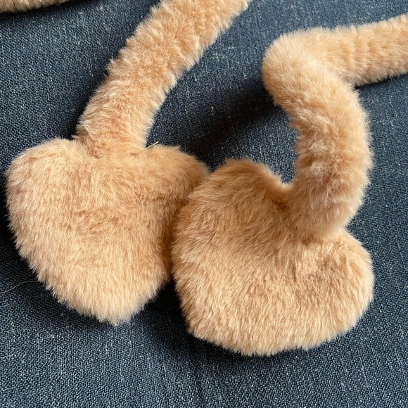 Mikko Illustrations soft and warm hats - Picture 3 of 9